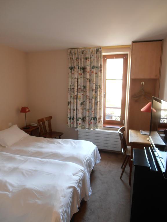 Les Cigognes Hotel Abreschviller Room photo